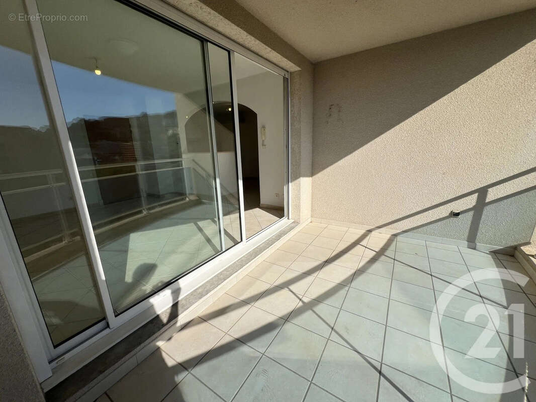 Appartement 57 m² à San-Martino-Di-Lota  - photo 5
