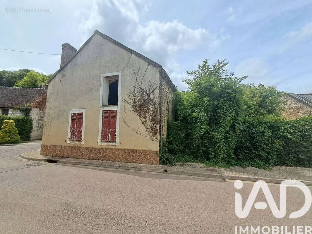 Photo 5 - Maison à LA CHAPELLE-VAUPELTEIGNE