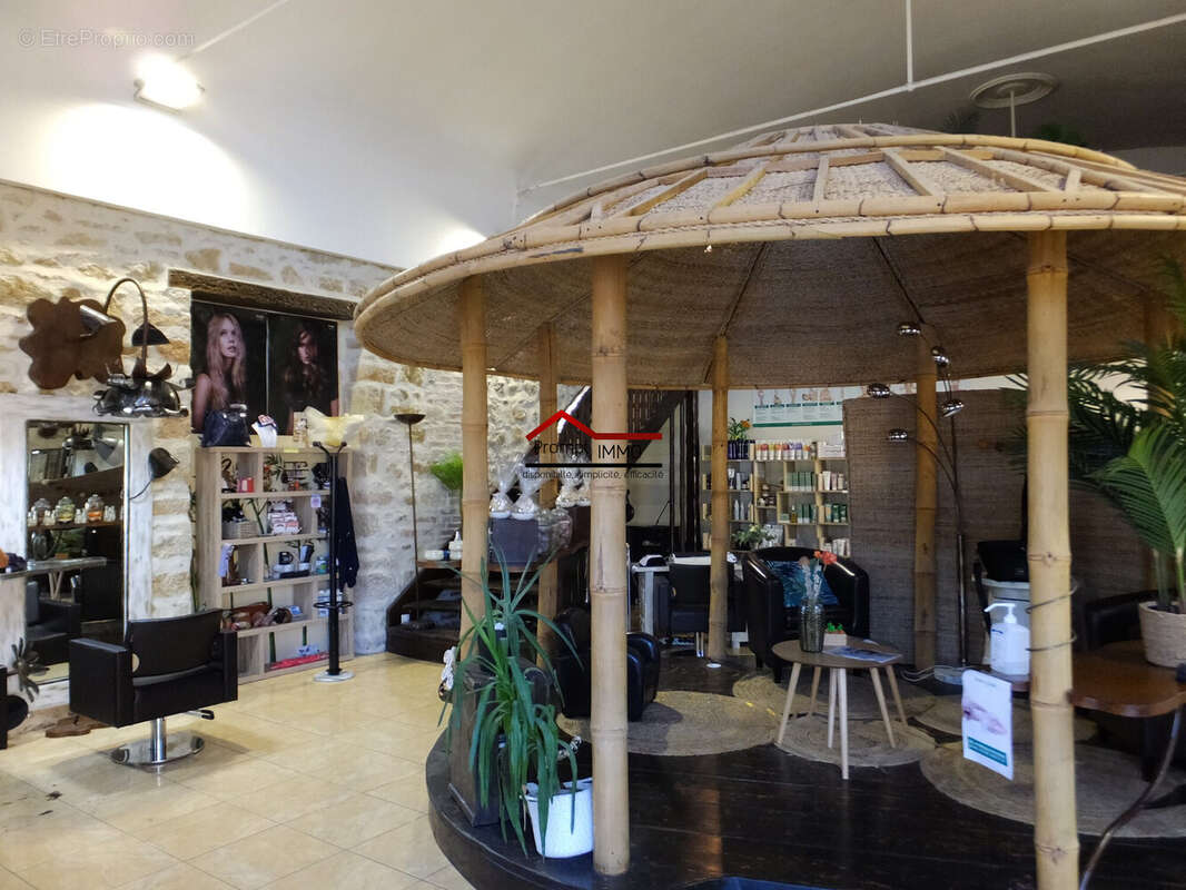 Appartement à LURCY-LEVIS