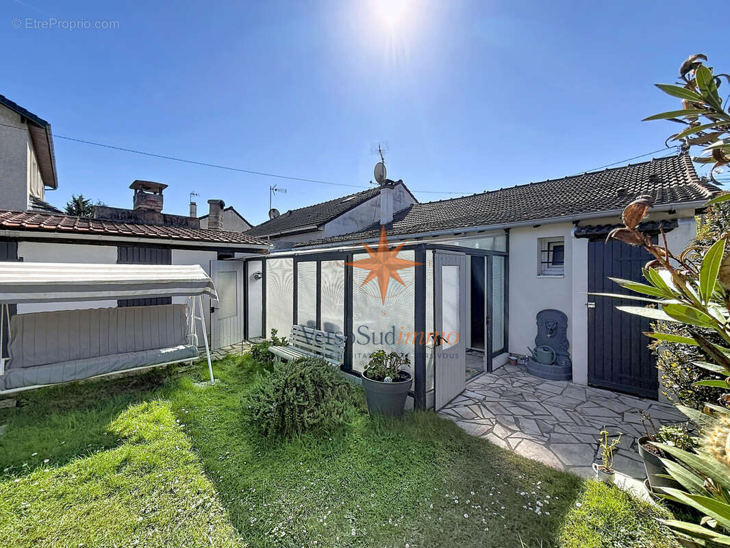 Maison à TREMBLAY-EN-FRANCE