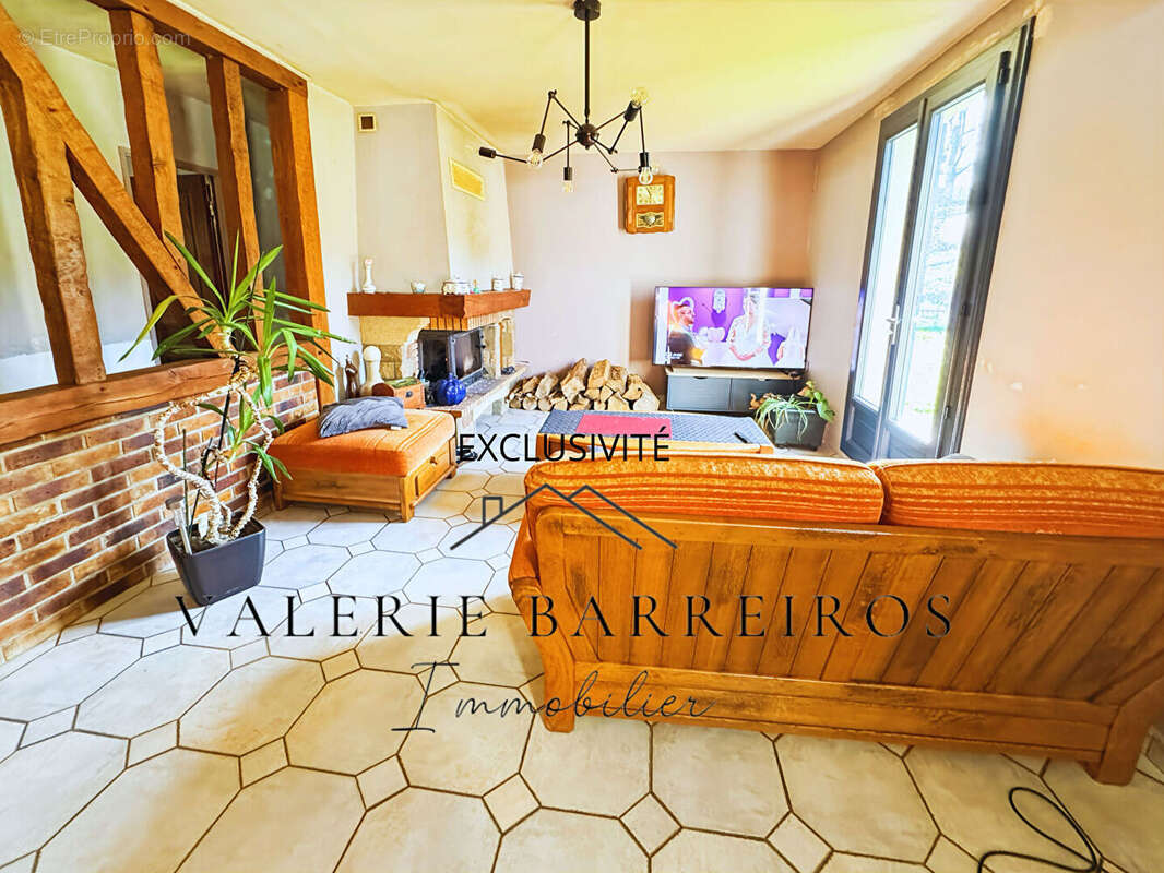 Maison à SOTTEVILLE-SOUS-LE-VAL