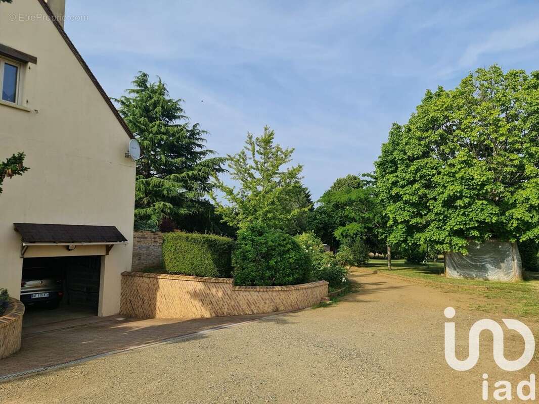 Photo 4 - Maison à SAVIGNE-L'EVEQUE