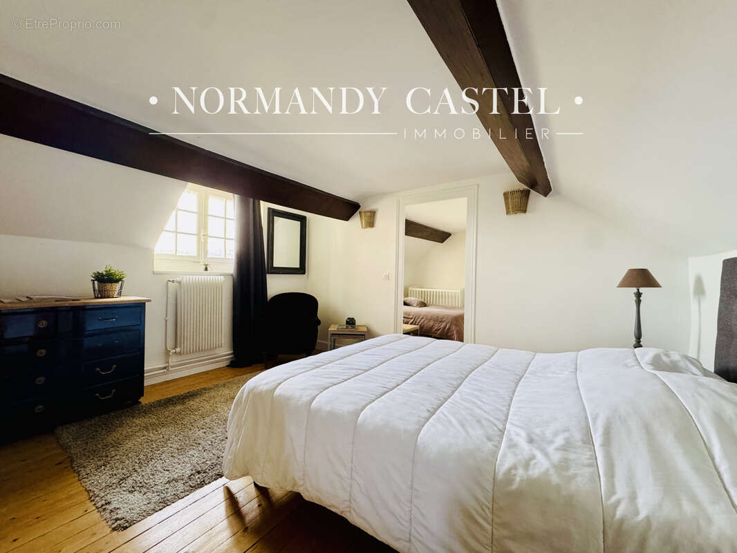 Maison à PENNEDEPIE