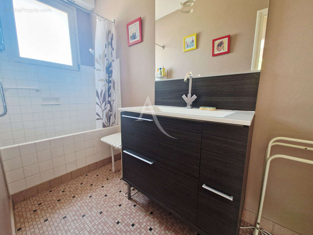 Maison à LA CHAIZE-GIRAUD