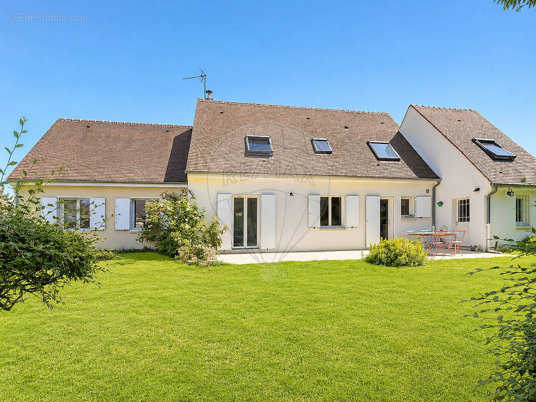 Maison à SENLIS
