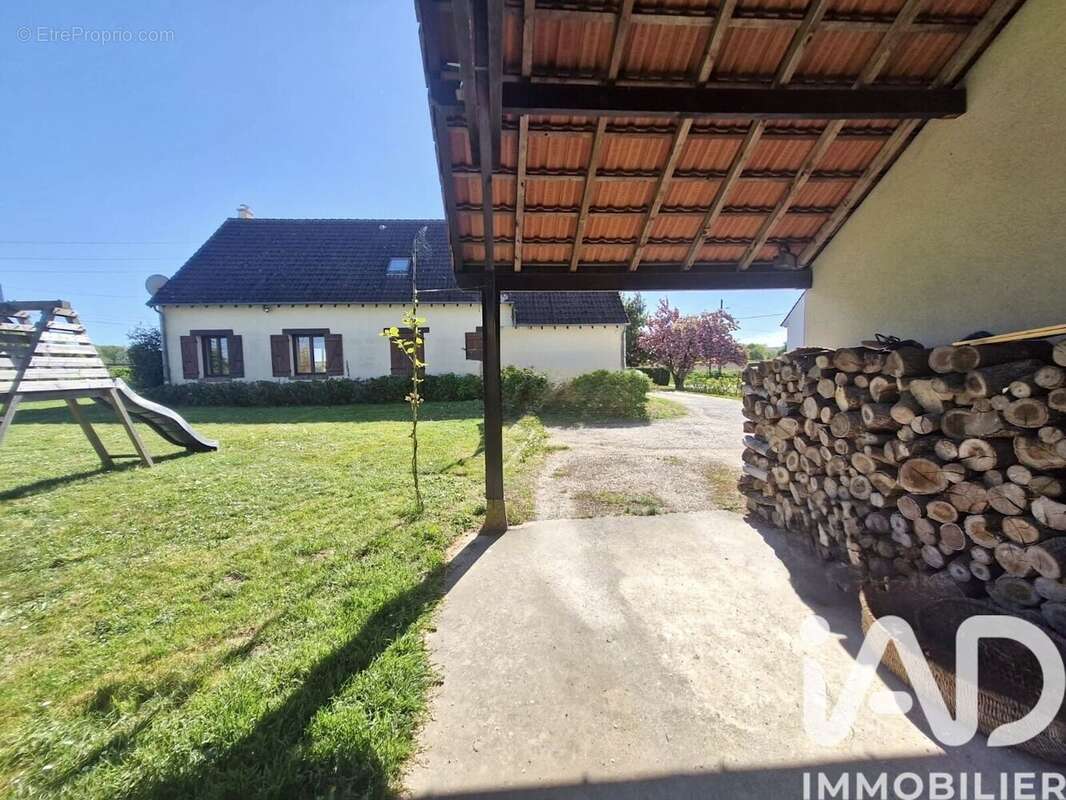Photo 4 - Maison à POILLY-LEZ-GIEN