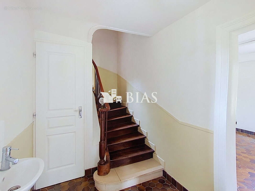 Maison 134 m² à Bourg-Achard  - photo 7