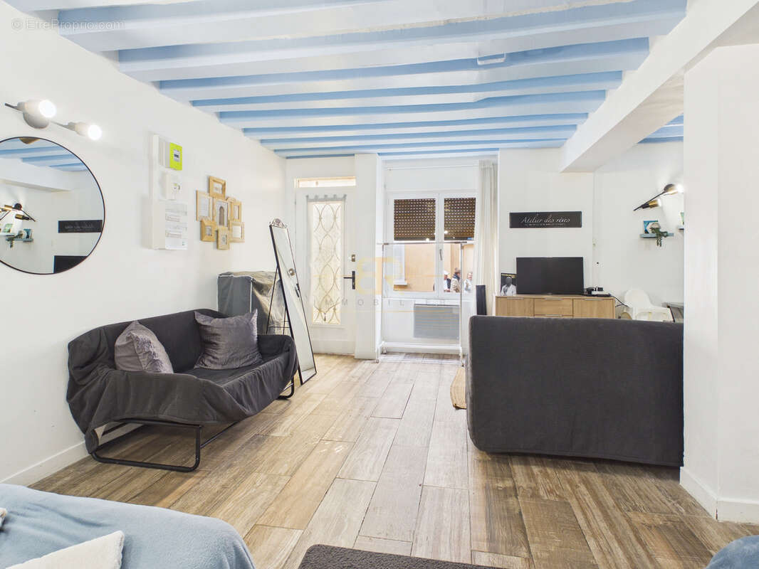 Appartement à PARIS-11E