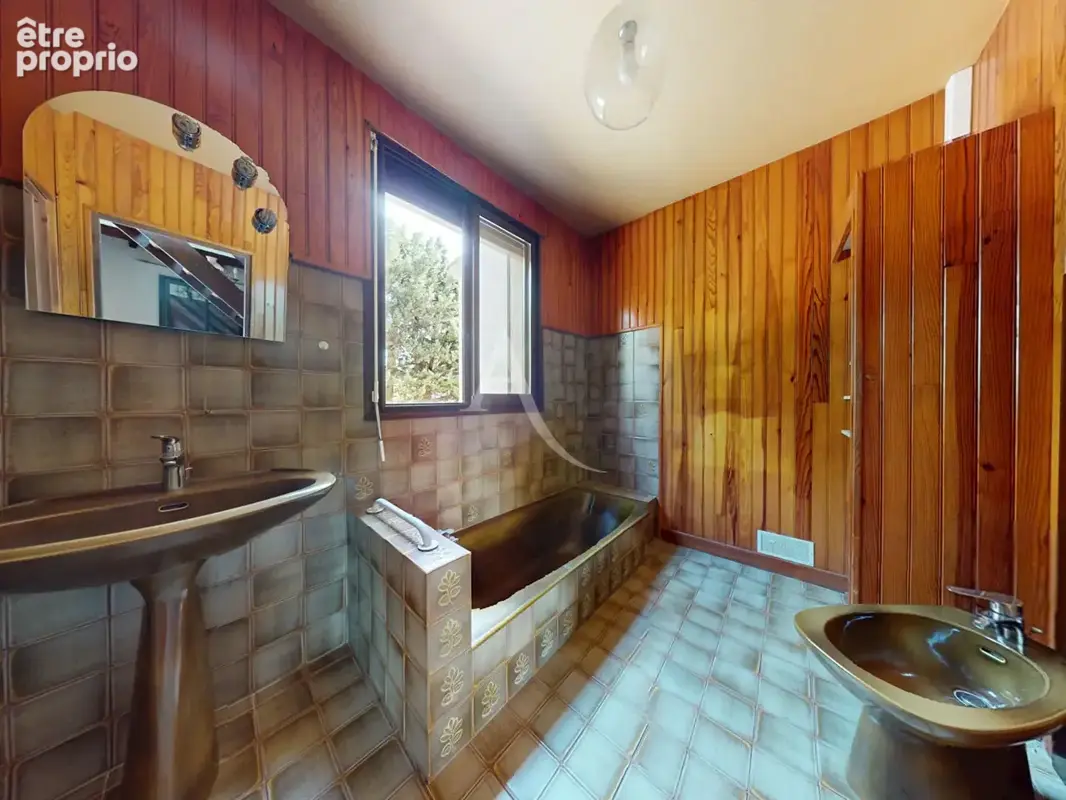 Maison à vendre à Lézignan-Corbières avec terrain de 9000m2 - photo 10