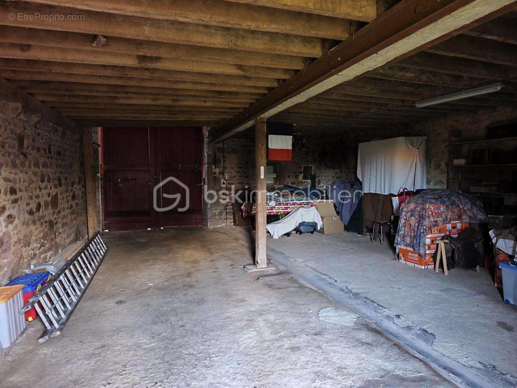 Maison à LIGNIERES-ORGERES