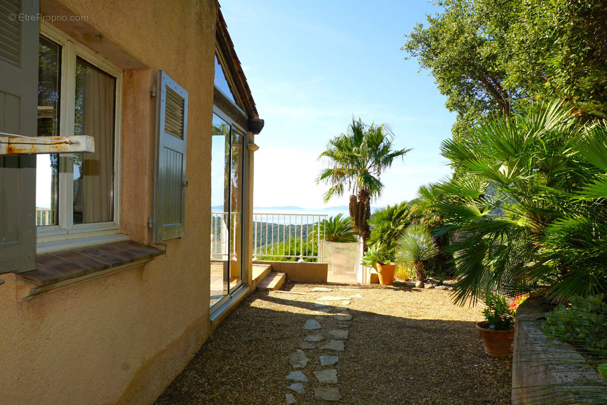 Maison à CAVALAIRE-SUR-MER