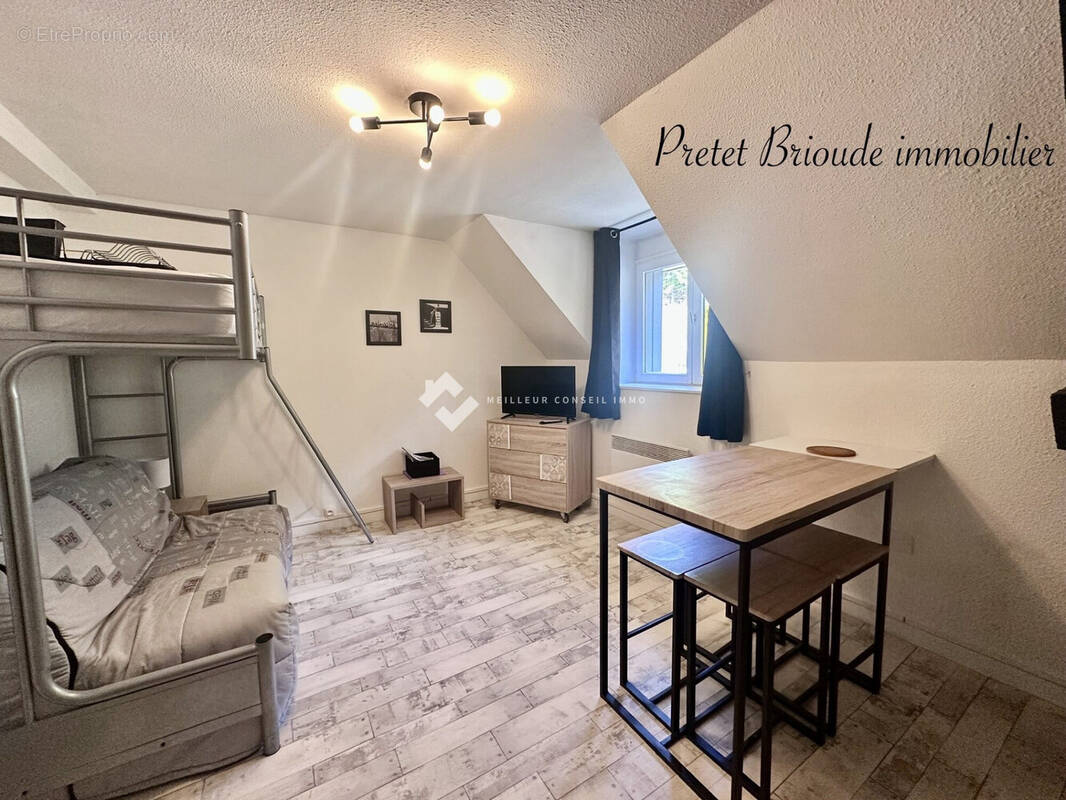 Appartement à LAVEISSIERE