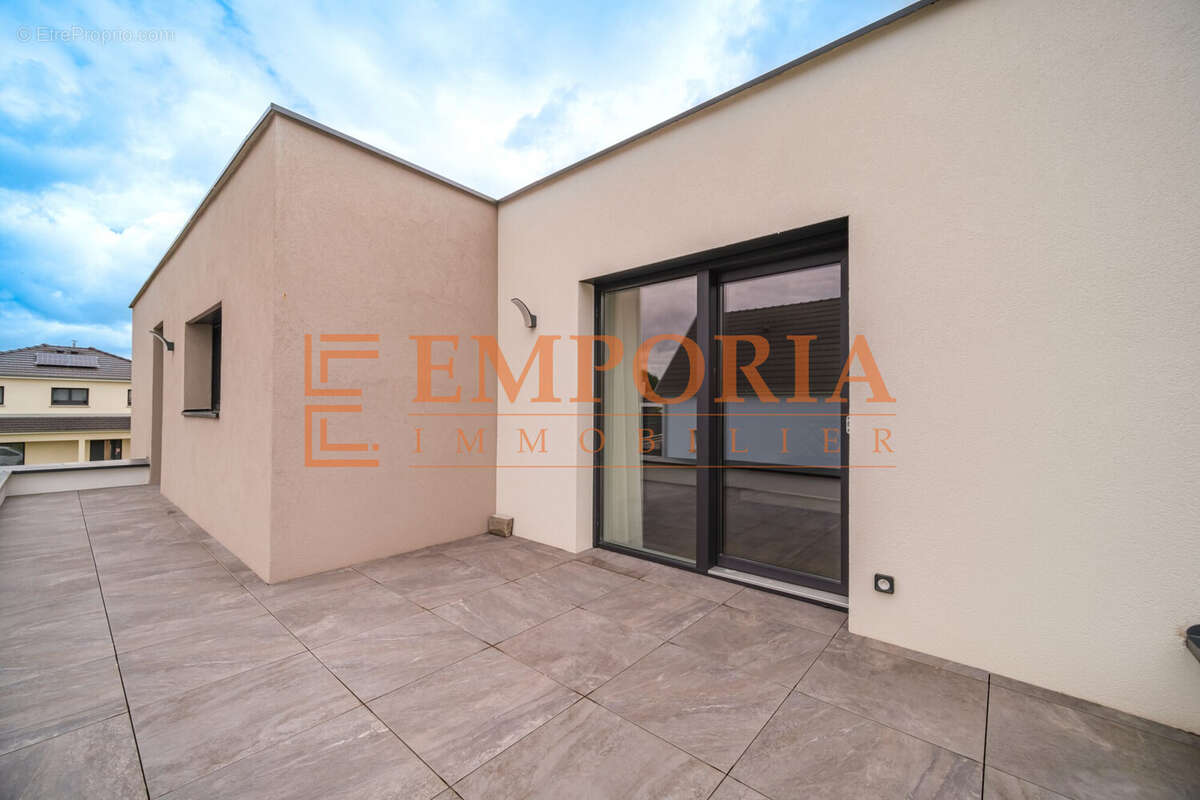 Maison à FROENINGEN