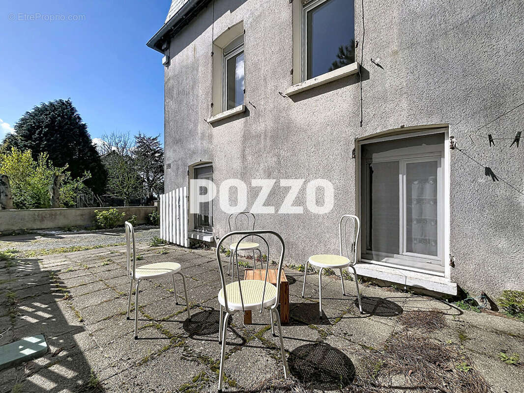 Appartement à DONVILLE-LES-BAINS
