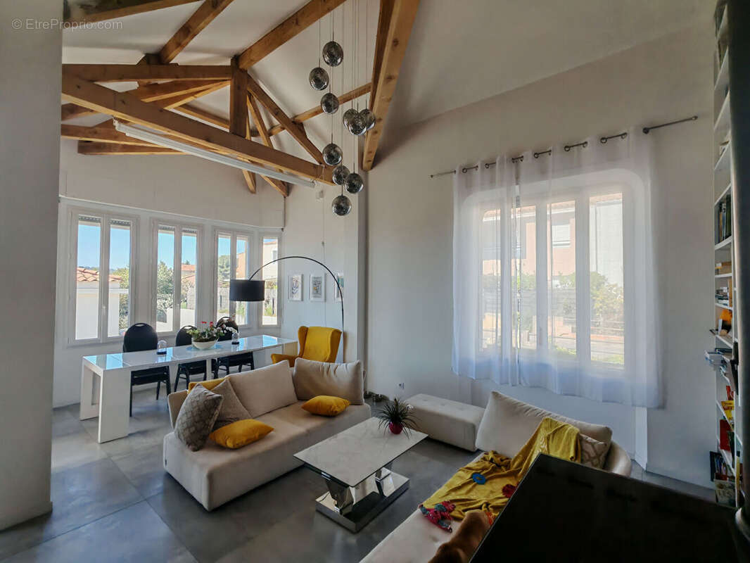 Maison à LA FARLEDE