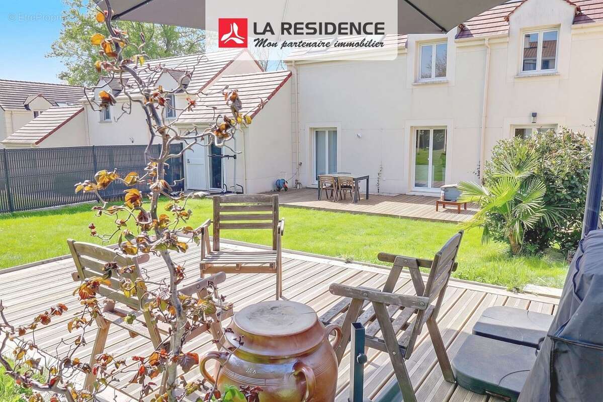 Maison à VILLIERS-SAINT-FREDERIC