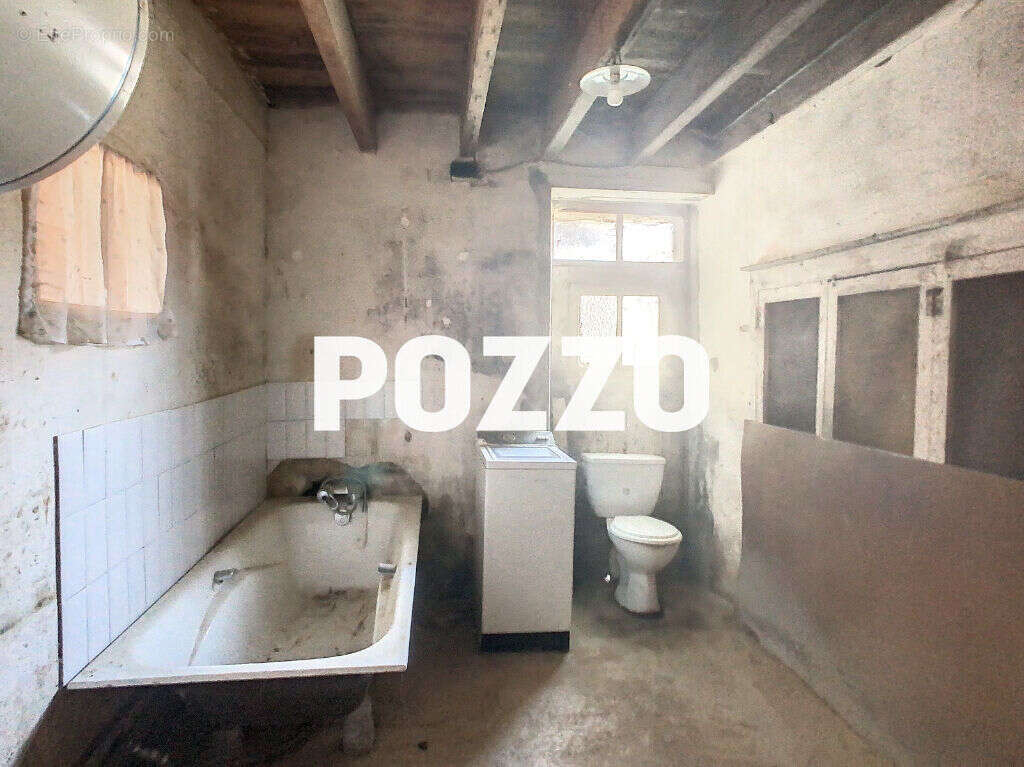 Maison à COULOUVRAY-BOISBENATRE