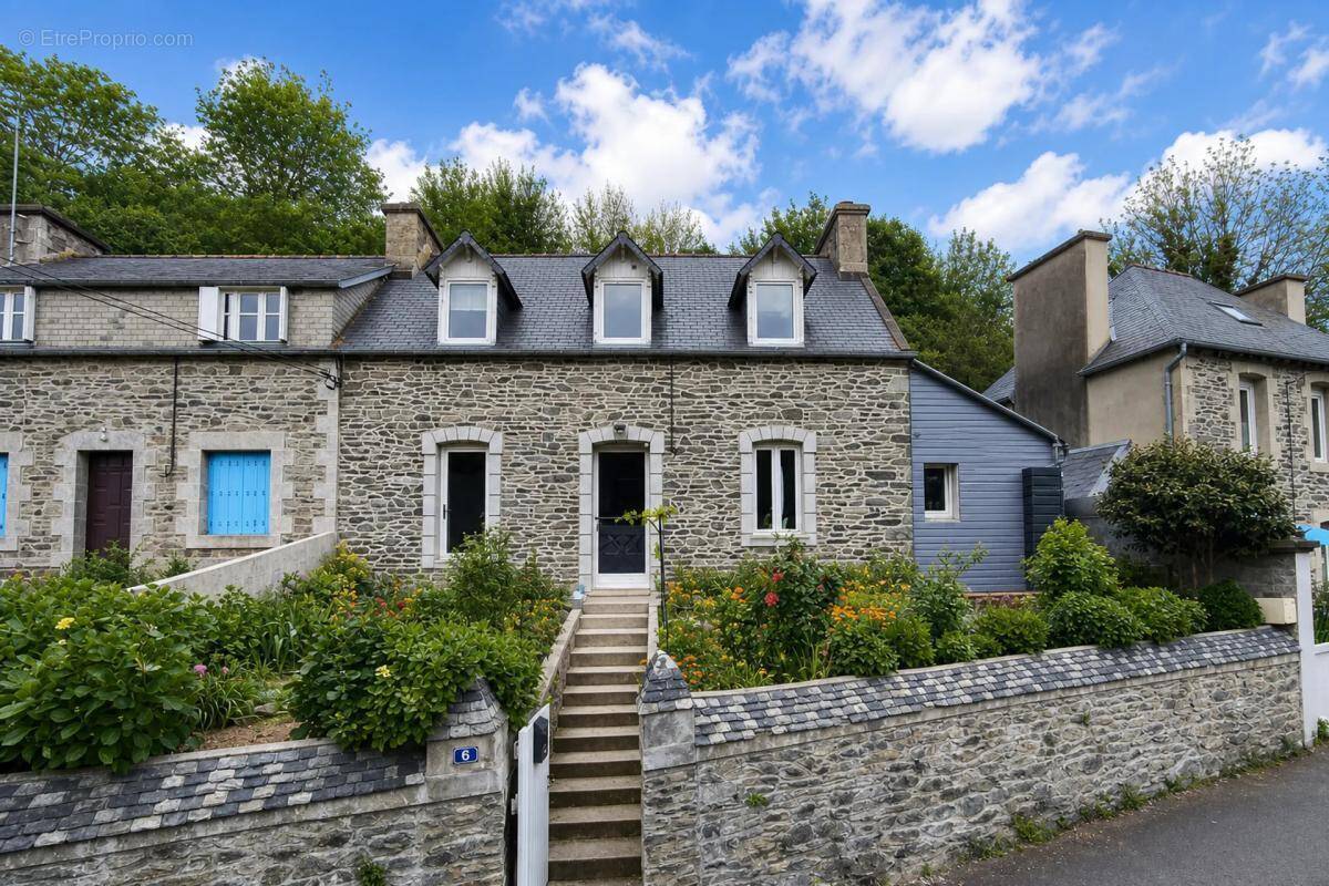 Maison à TREDARZEC