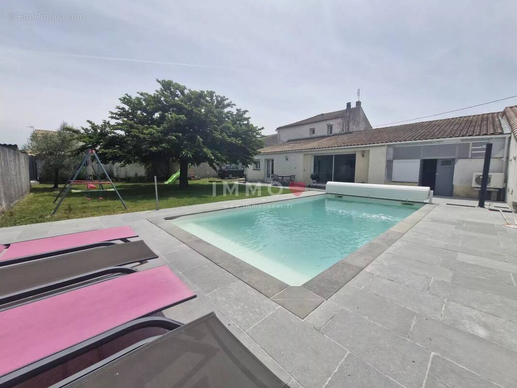 Maison à SAINT-MEDARD-D&#039;AUNIS