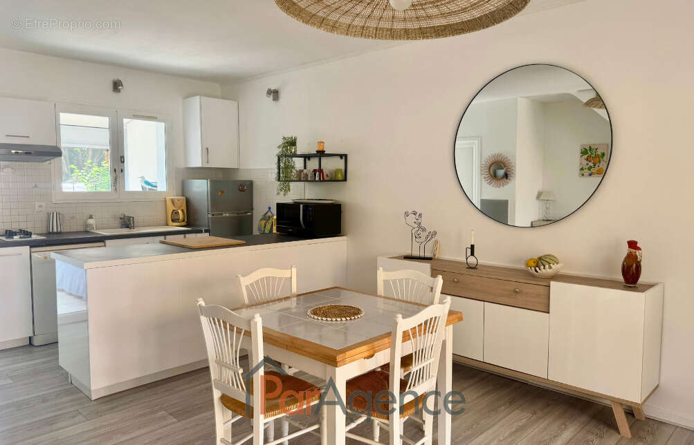 Maison à SAINT-PALAIS-SUR-MER