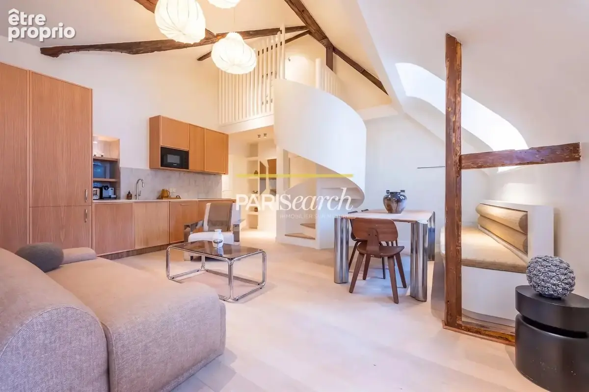 Appartement à PARIS-3E