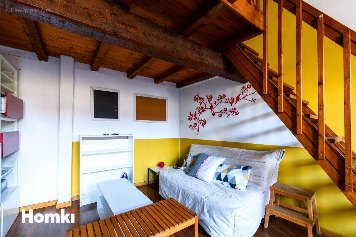 Studio mezzanine meublé de 38m2 Nîmes Centre-ville - photo 4