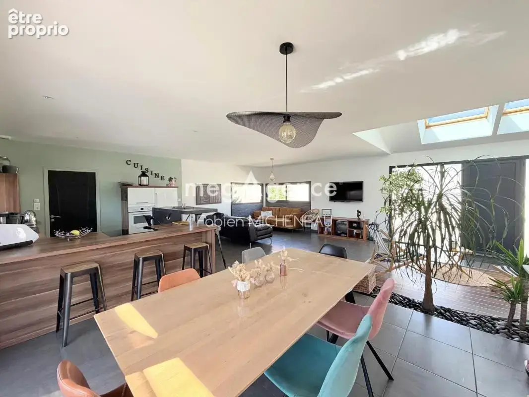 Maison plain pied - La Séguinière - 125 m2 - photo 10