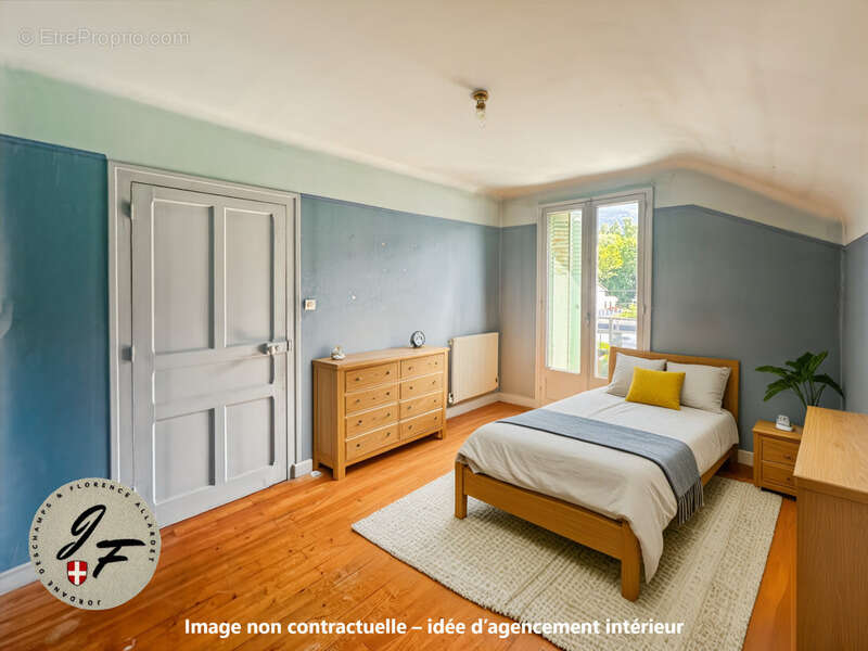 Maison à VIVIERS-DU-LAC