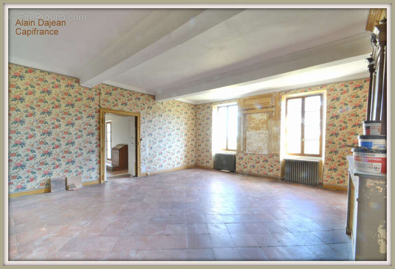 Dpt Lot et Garonne (47), à vendre proche d' AGEN Propriété P8 de 385 m² plus dépendances de 400 M2- Terrain de 25 HA - photo 15