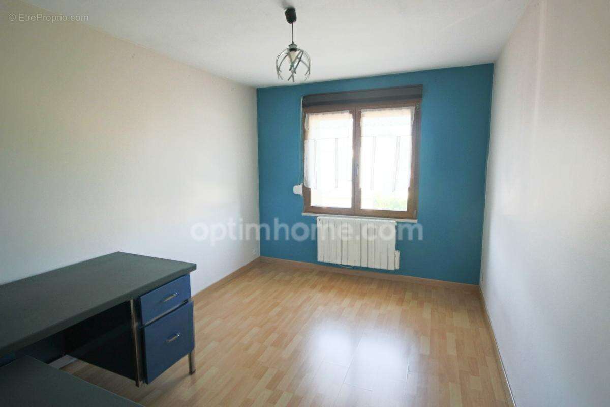 Cousinerie - Maison de 128 m² - 4 chambres - 1 bureau Proche des lacs - photo 11