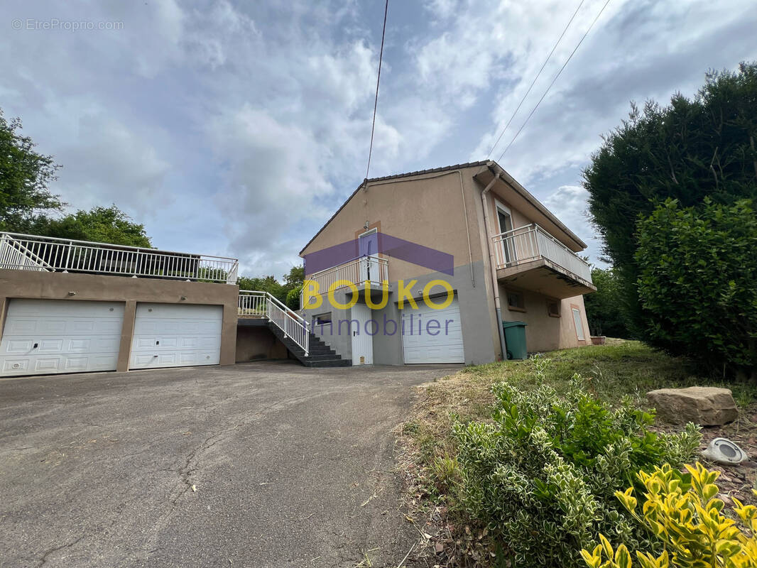 Maison à NEUVES-MAISONS