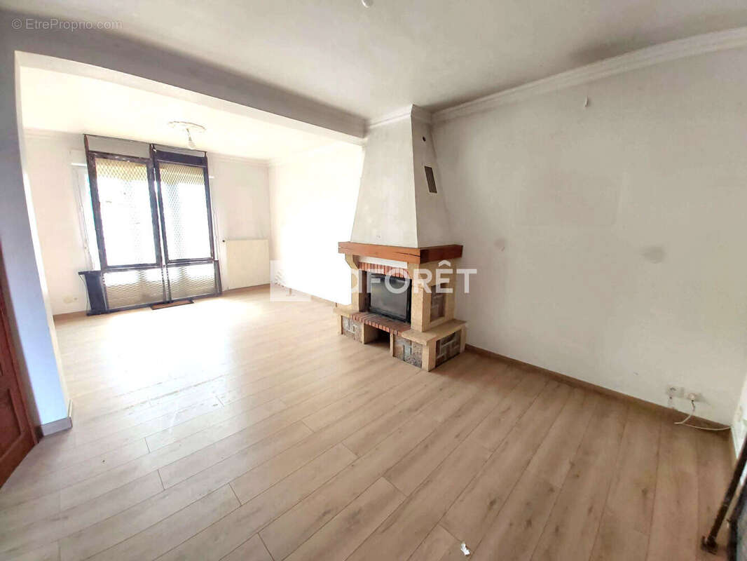 Maison à VILLEMOMBLE