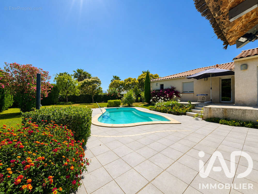 Photo 2 - Maison à SAINT-CYPRIEN