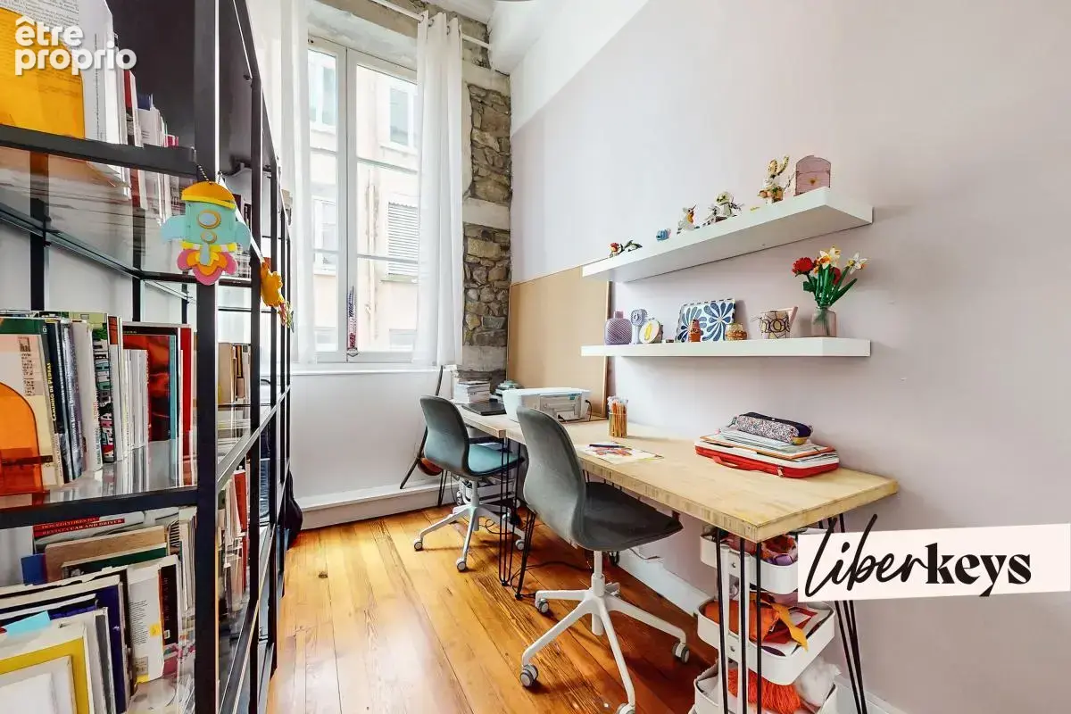 Appartement T3 de caractère - 75 m² - Cœur Croix-Rousse - Belle Hauteur sous plafond - photo 5