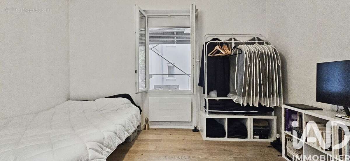 Photo 3 - Appartement à PARIS-18E