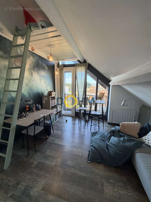 Maison à MONTROND-LES-BAINS