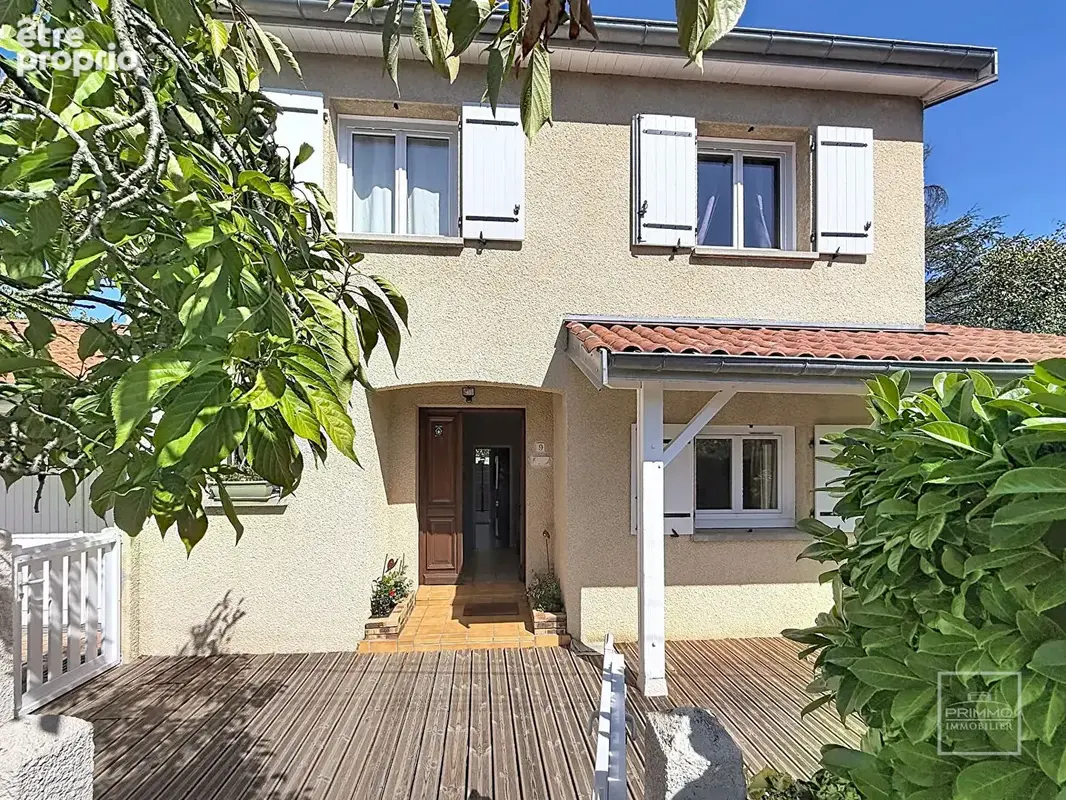 Saint Didier Au Mont D Or maison avec suite parentale de plain pied et jardin clos et plat - photo 2