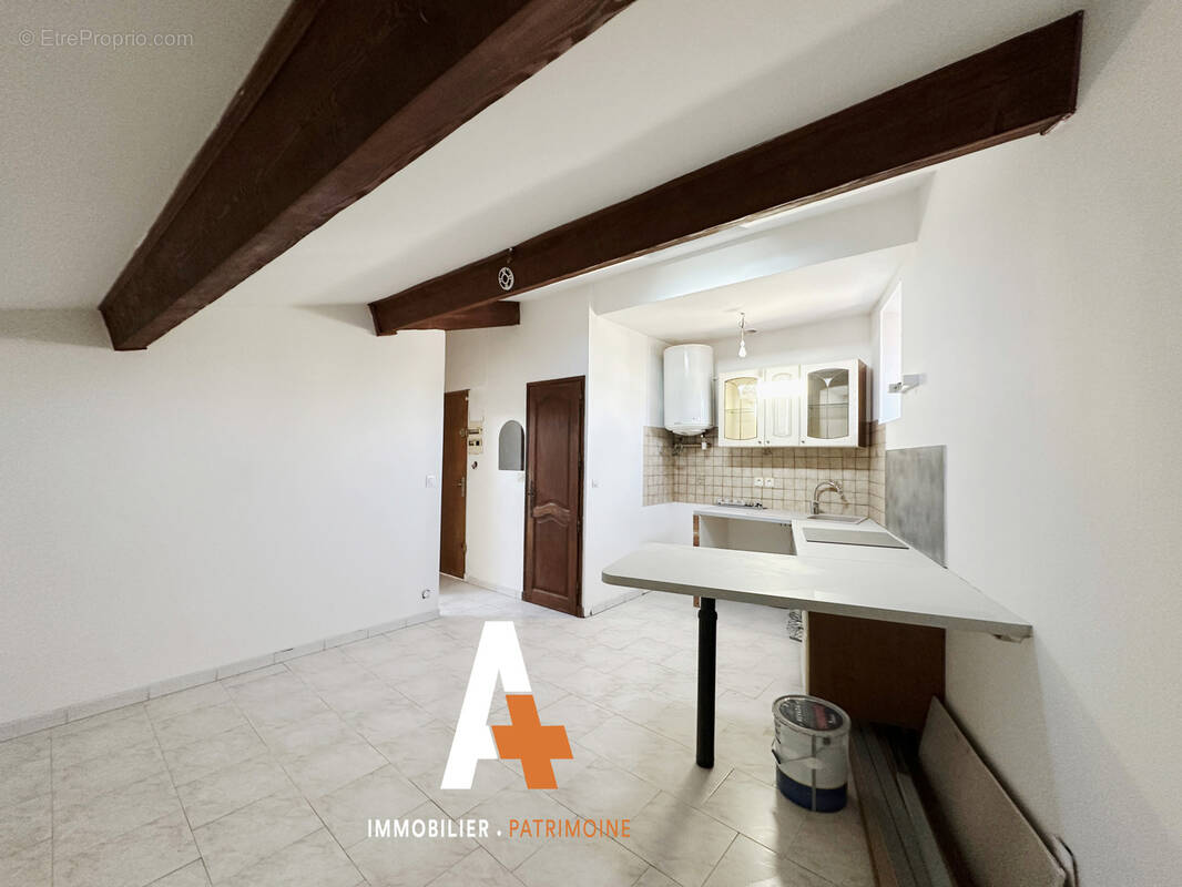 Appartement à MARSEILLE-10E