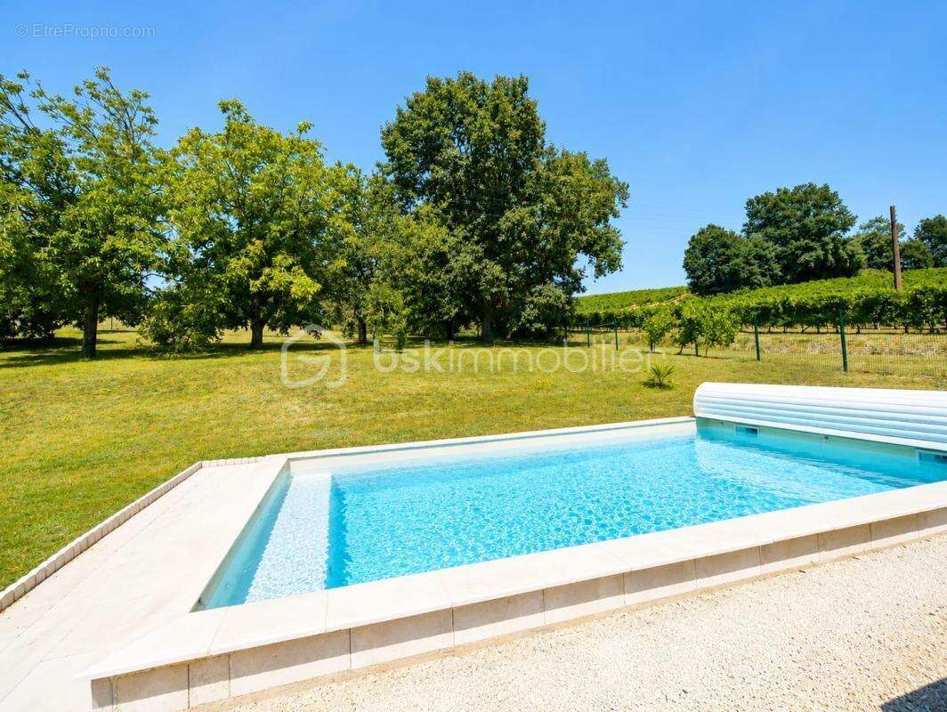 Maison de caractère avec deux habitations, piscine et 3 035 m² de terrain – Aux portes de Bergerac - photo 3