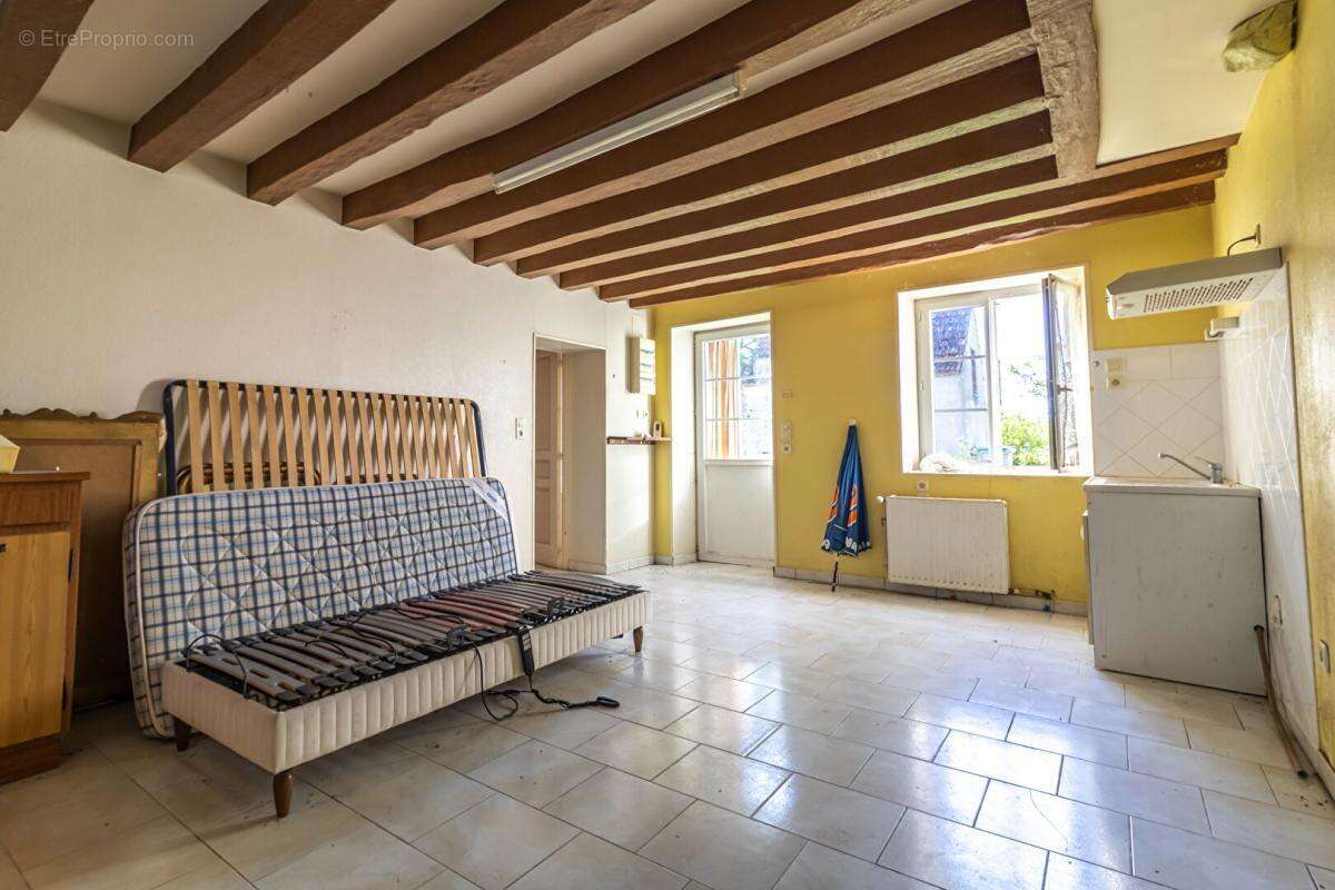 Maison à CHABRIS