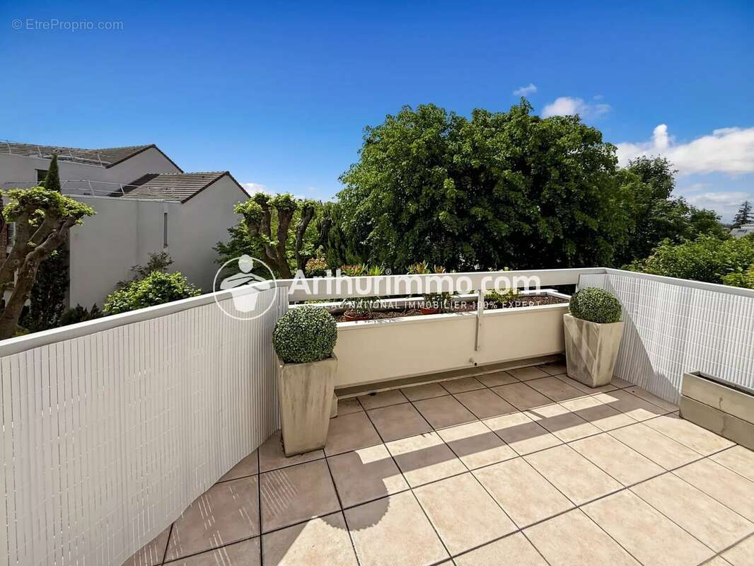 Appartement à ETIOLLES