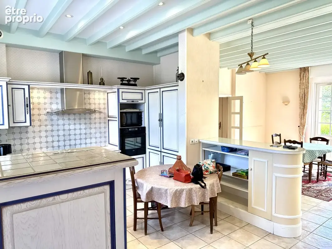 Maison 9 pièces 286 m² à vendre à Turretot (76280) - photo 9