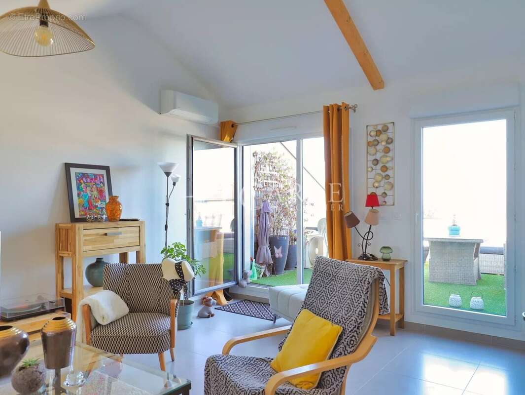 Appartement à CHASSIEU