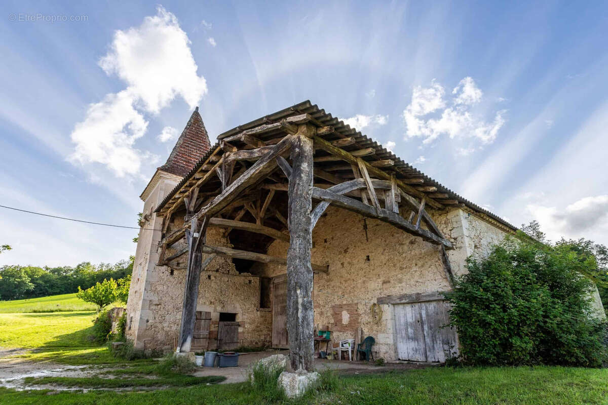 Country property - photo 10