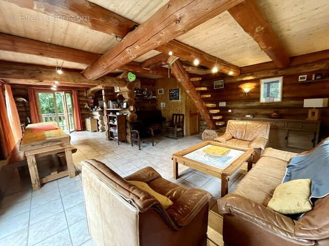 Grande maison bois - photo 2