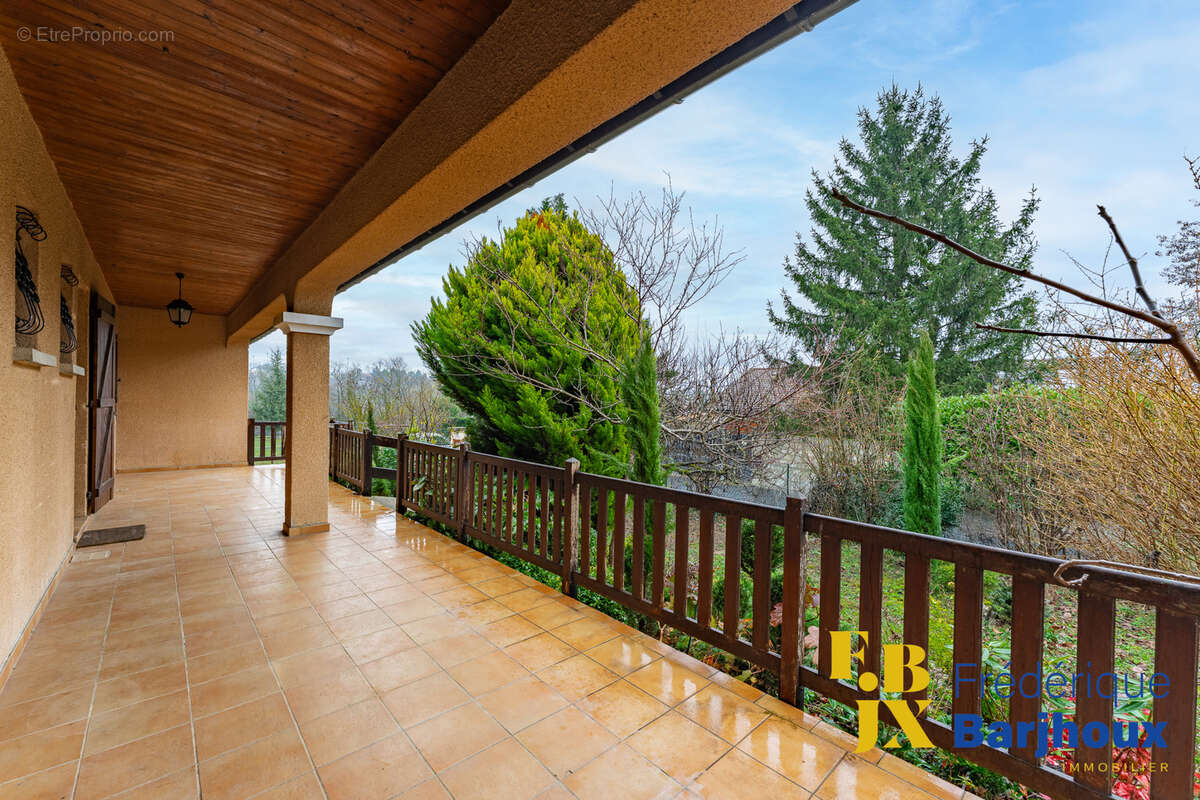 Maison à BRINDAS