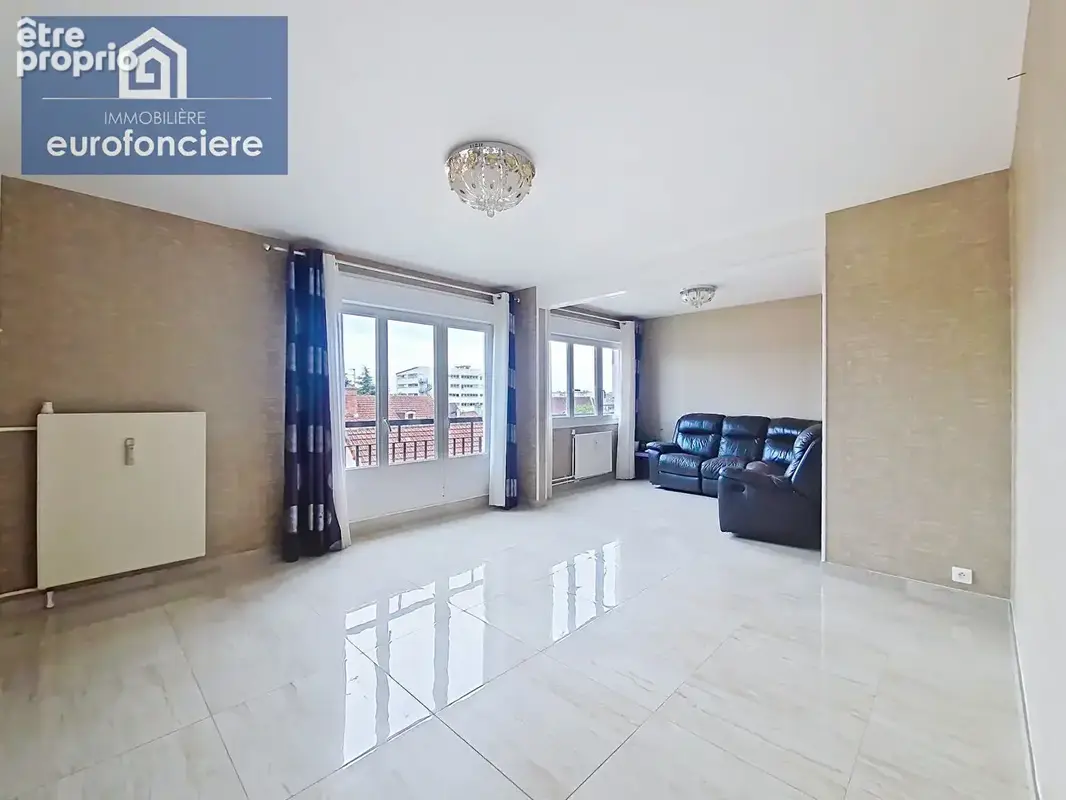 Appartement Troyes 4 pièce(s) 71.09 m2 - photo 1