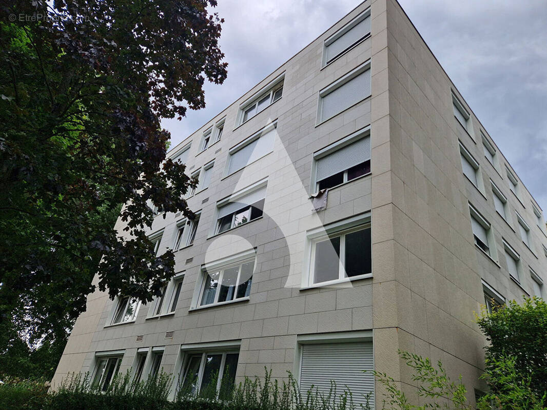 Appartement à L'ISLE-ADAM