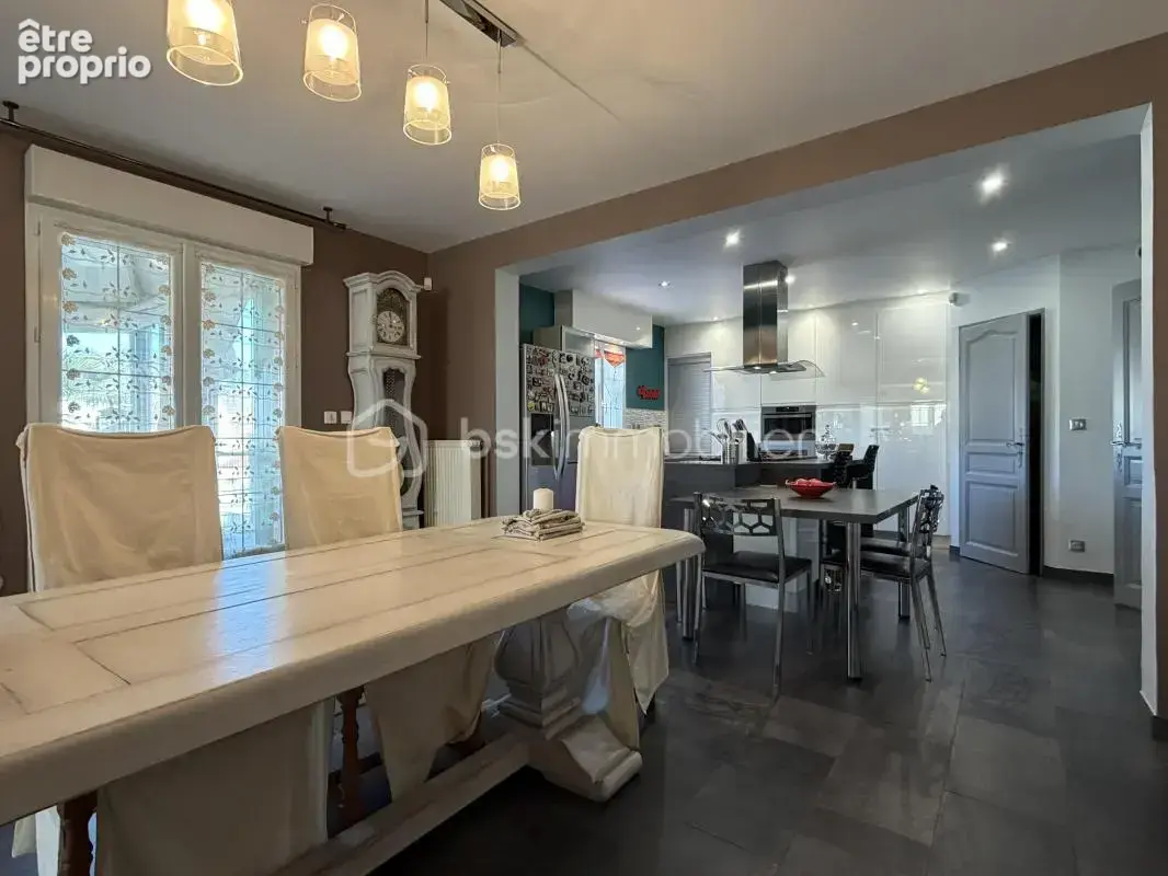 À vendre – Maison d’architecte indépendante à Fublaines (2005) - photo 8