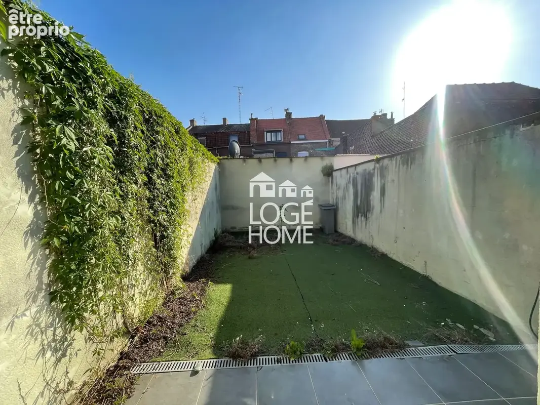 Maison 108 m² à Roubaix  - photo 7